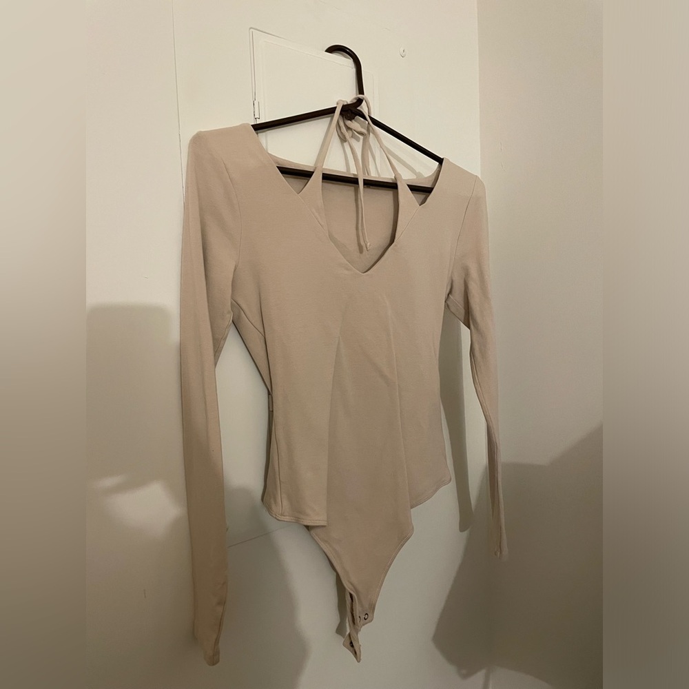 Abercrombie & Fitch Halter Long Sleeve Bodysuit